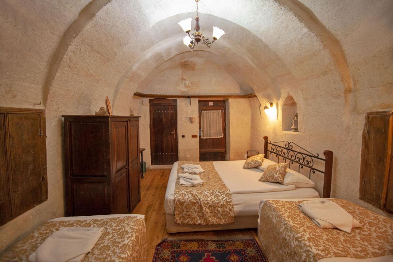 Center Cave House Отель 2*